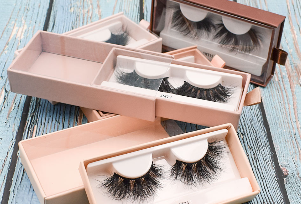 benefits-of-buying-eyelash-extensions-wholesale-korean-4